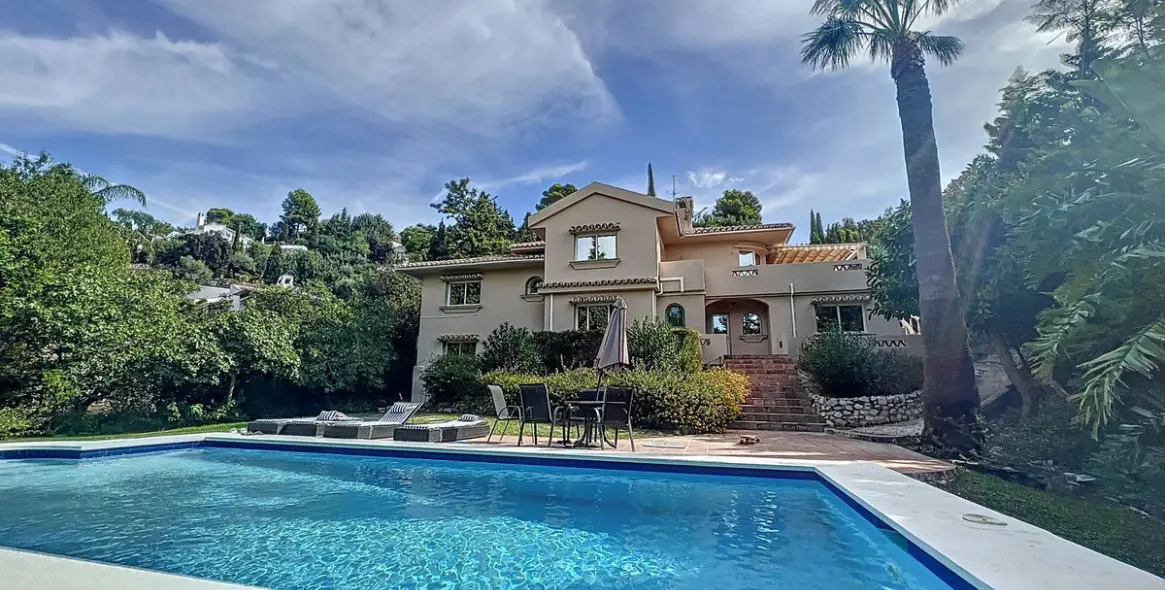 Venta de villa independiente en Mijas 32