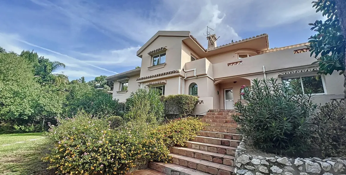 Venta de villa independiente en Mijas 36
