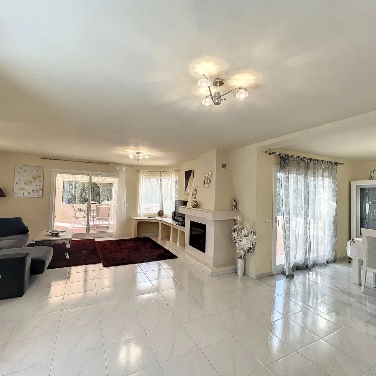 Sale of detached villa in Mijas