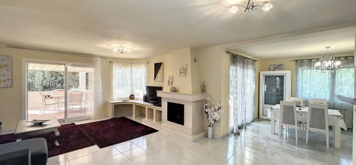 Sale of detached villa in Mijas 3