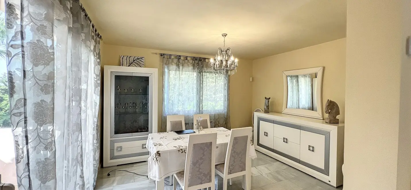 Sale of detached villa in Mijas 4