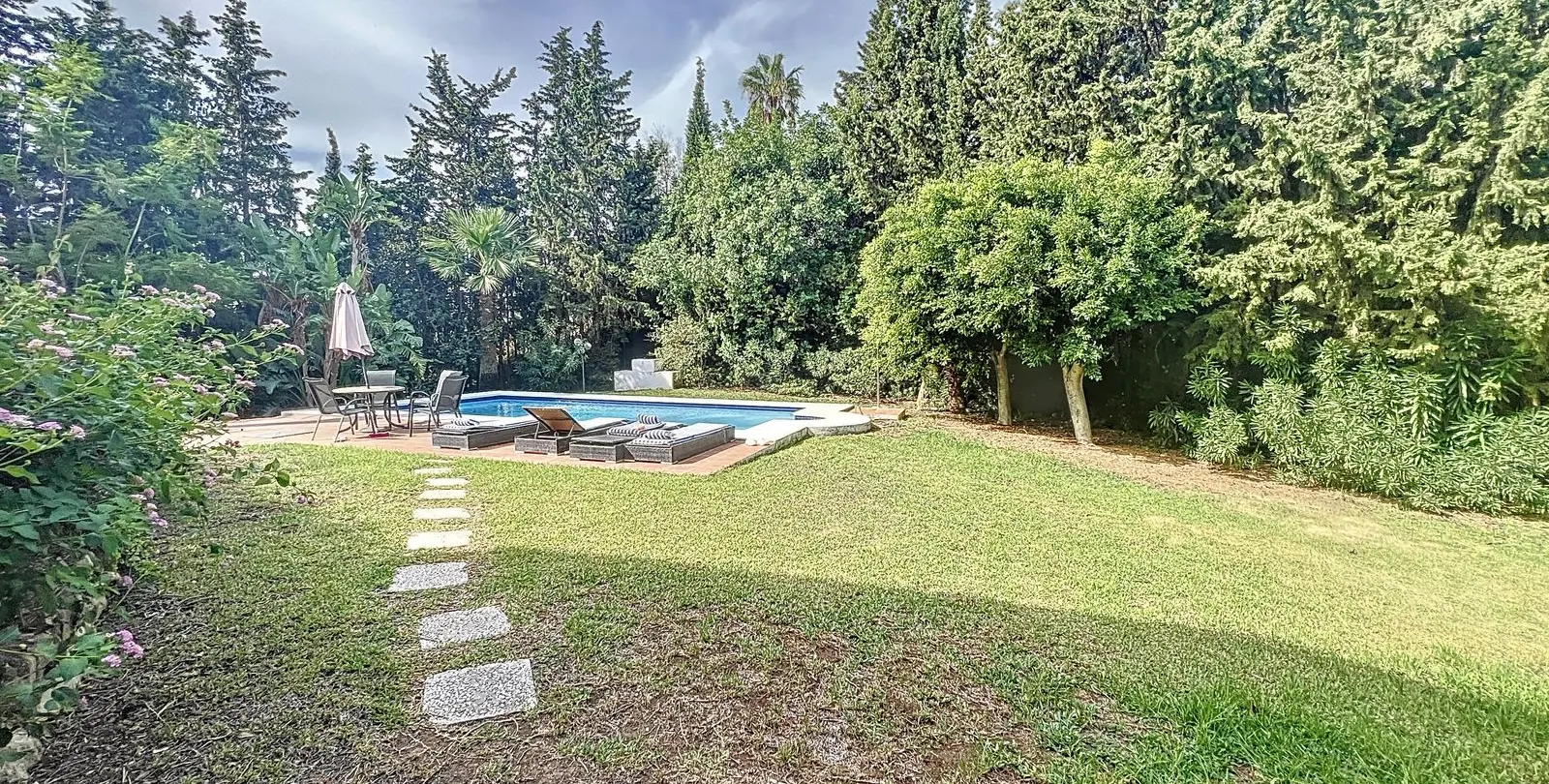 Sale of detached villa in Mijas 33
