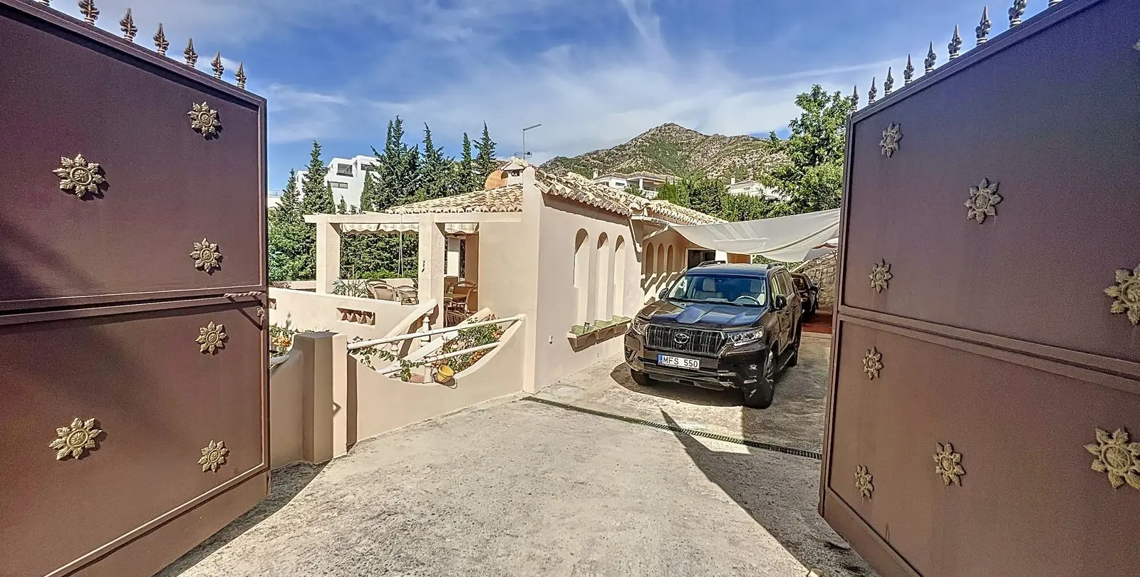 Sale of detached villa in Mijas 39