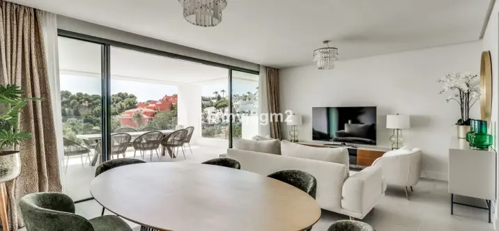 Долгосрочная аренда апартаментов на среднем этаже в Cabopino 2