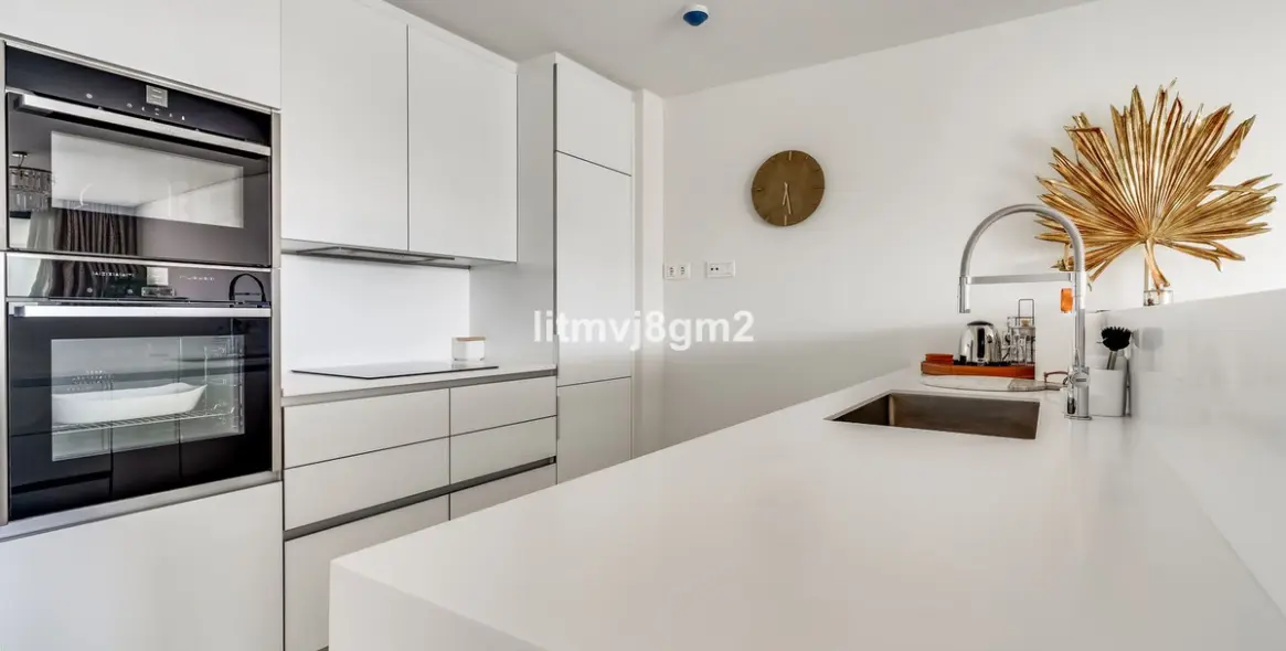 Долгосрочная аренда апартаментов на среднем этаже в Cabopino 7