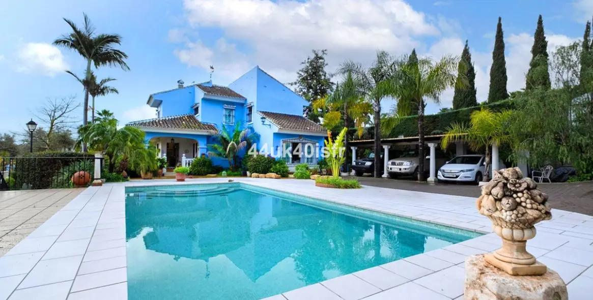 Продажа финки в Alhaurín el Grande 2