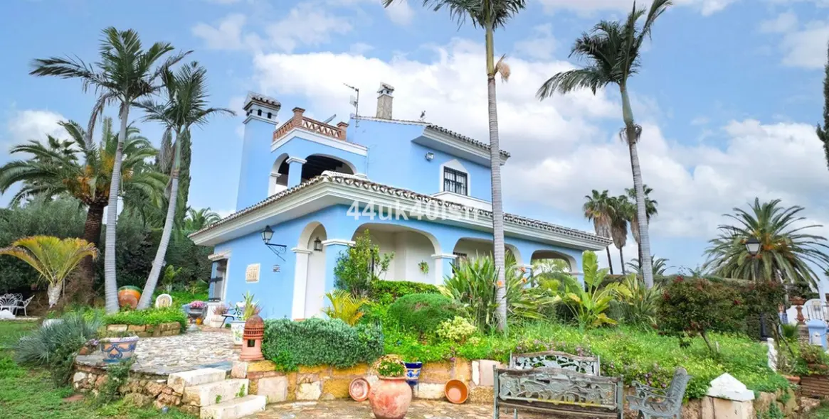 Продажа финки в Alhaurín el Grande 3