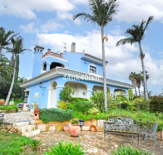 Venta de finca - cortijo en Alhaurín el Grande