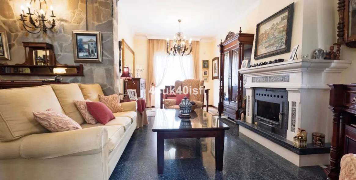 Продажа финки в Alhaurín el Grande 15