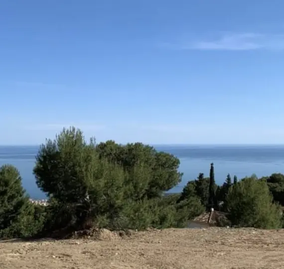 Venta de parcela residencial en Málaga Este