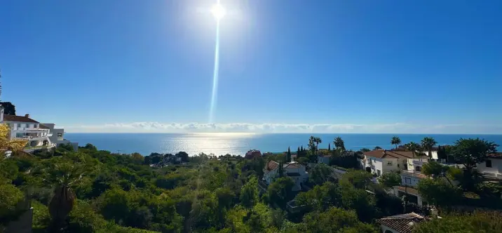 Продажа  жилого участка в La Capellania 0