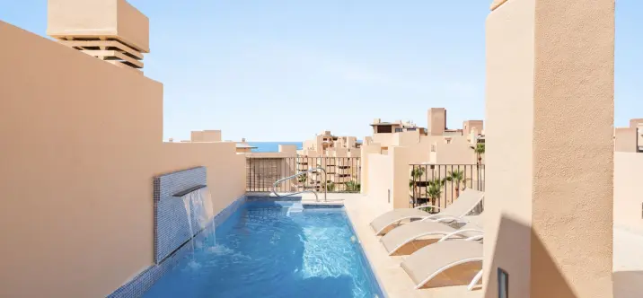 Sale of penthouse duplex in New Golden Mile 2