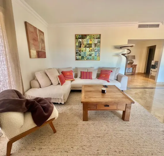 Sale of ground floor apartment in Los Flamingos