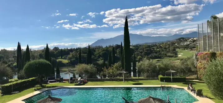 Sale of ground floor apartment in Los Flamingos 4