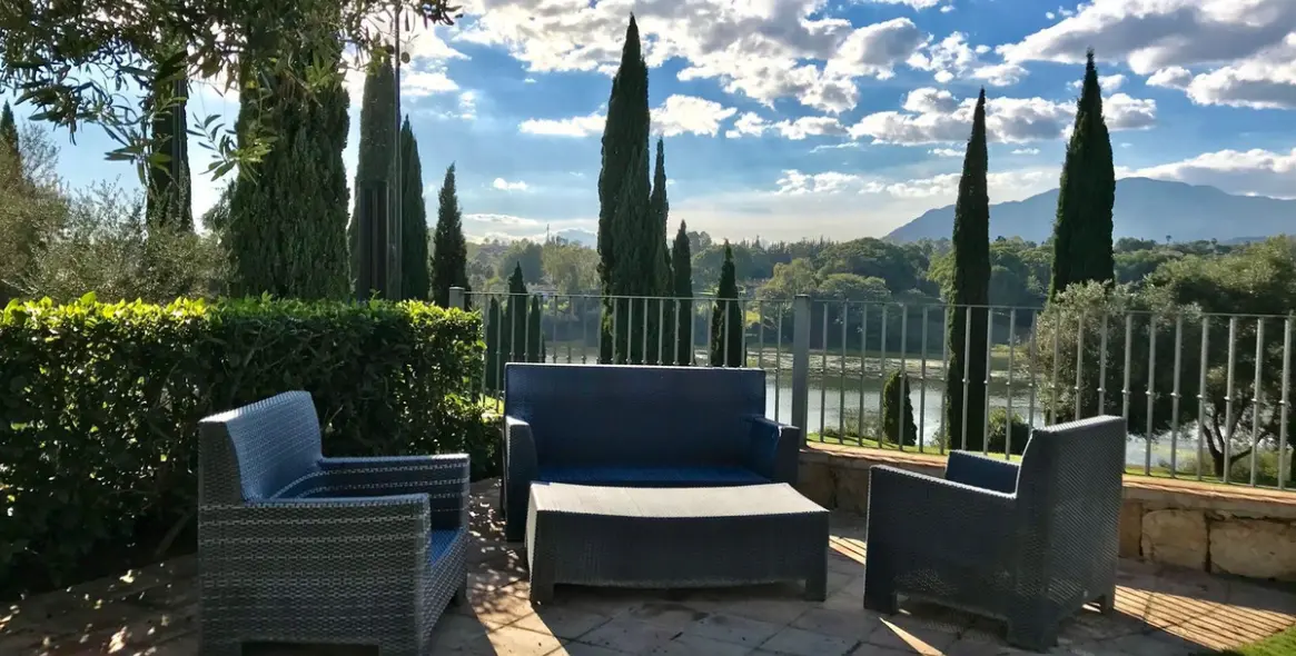 Sale of ground floor apartment in Los Flamingos 10