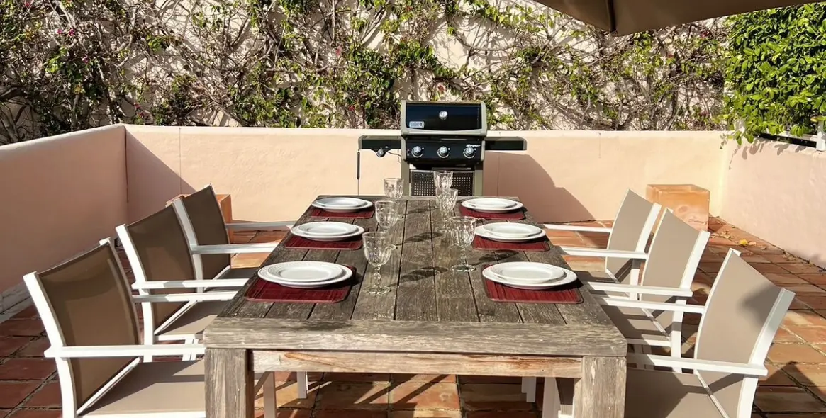 Продажа апартаментов на первом этаже в Los Flamingos 41