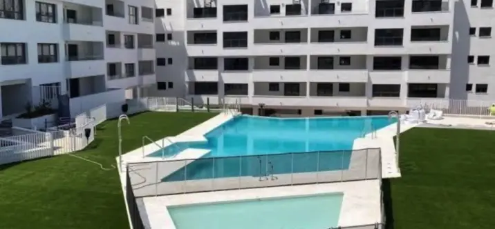 Sale of penthouse duplex in Estepona 0