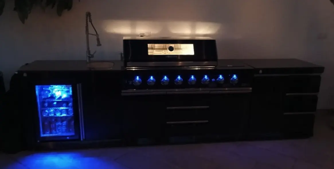 Sale of penthouse duplex in Estepona 24