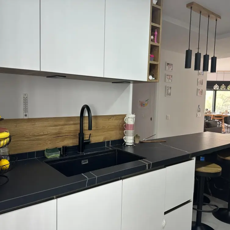 Sale of penthouse duplex in Estepona