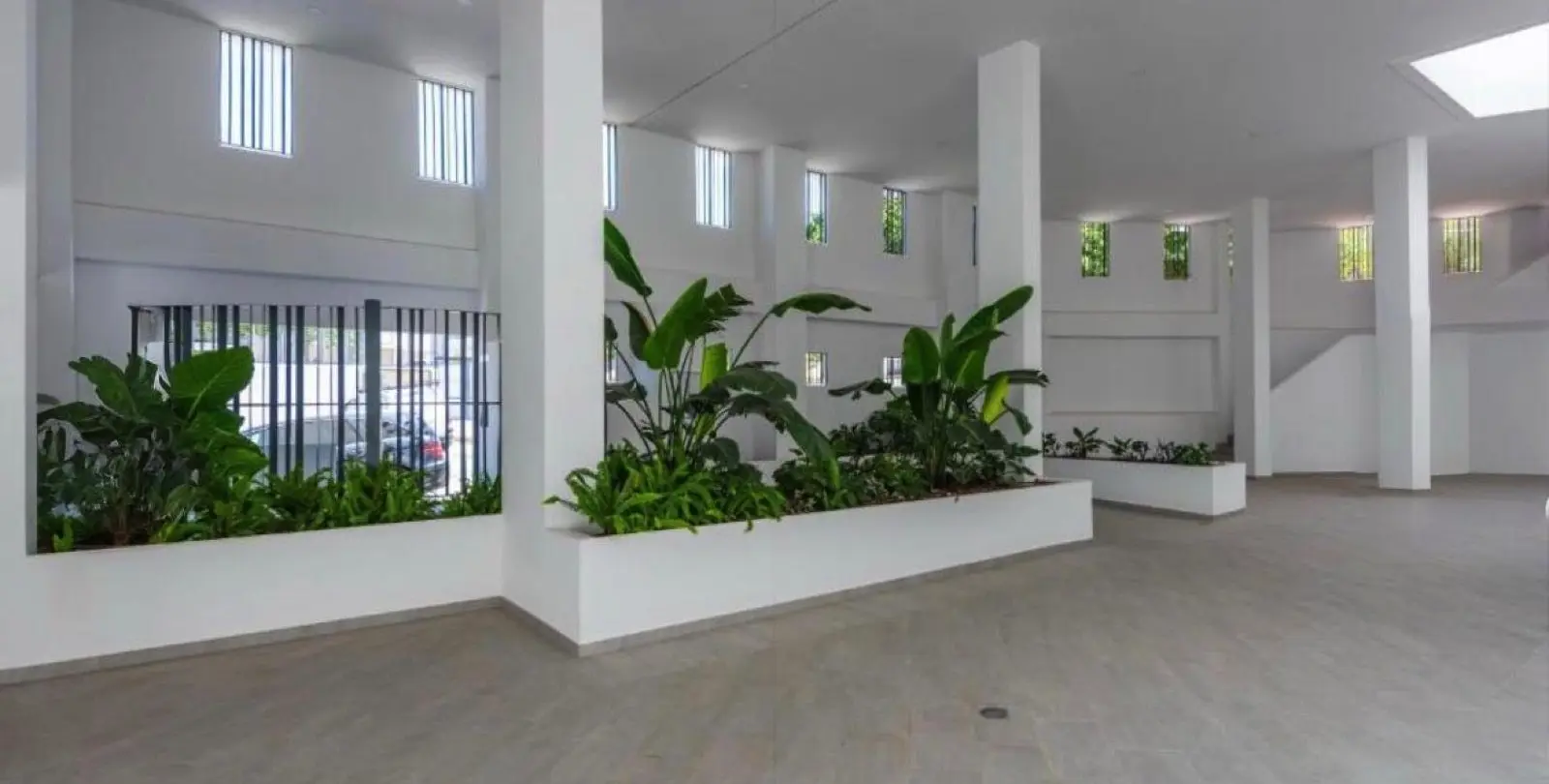 Venta de ático dúplex en Estepona 16