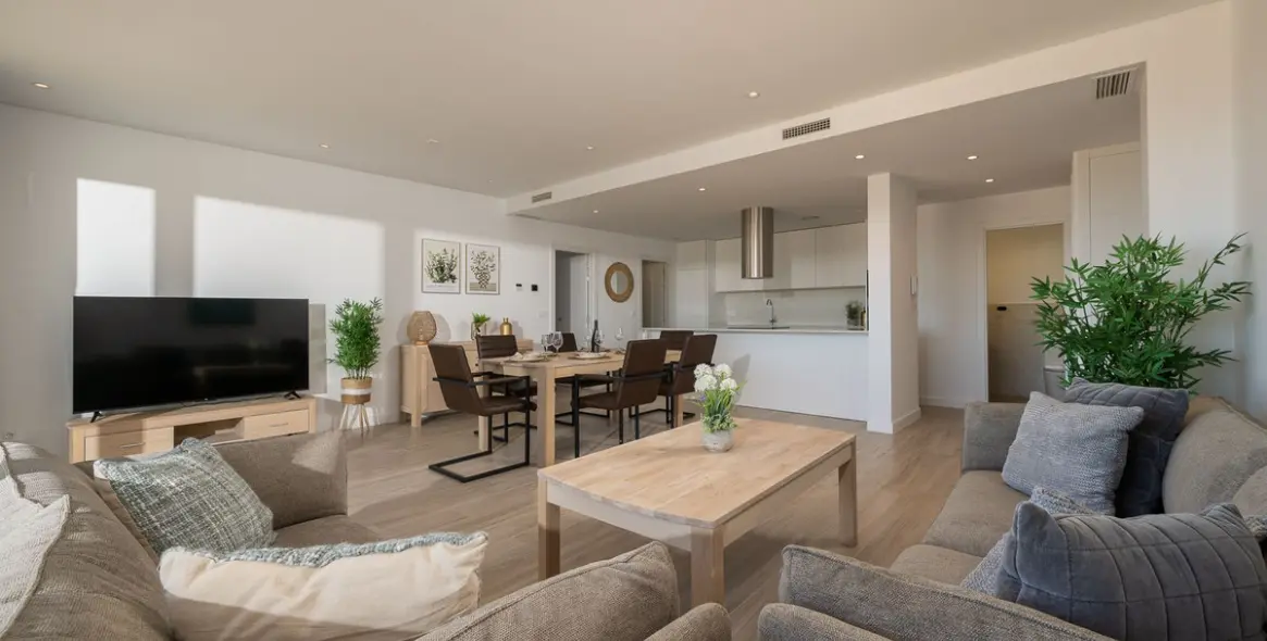 Sale of middle floor apartment in La Cala de Mijas 7