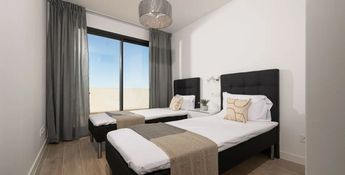 Sale of middle floor apartment in La Cala de Mijas 15