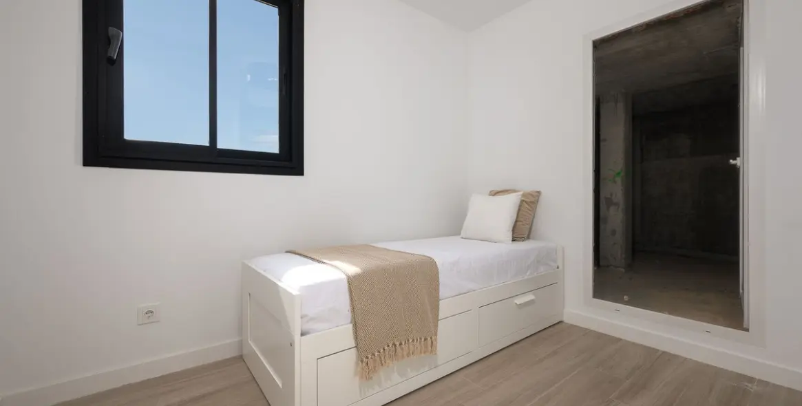 Sale of middle floor apartment in La Cala de Mijas 20