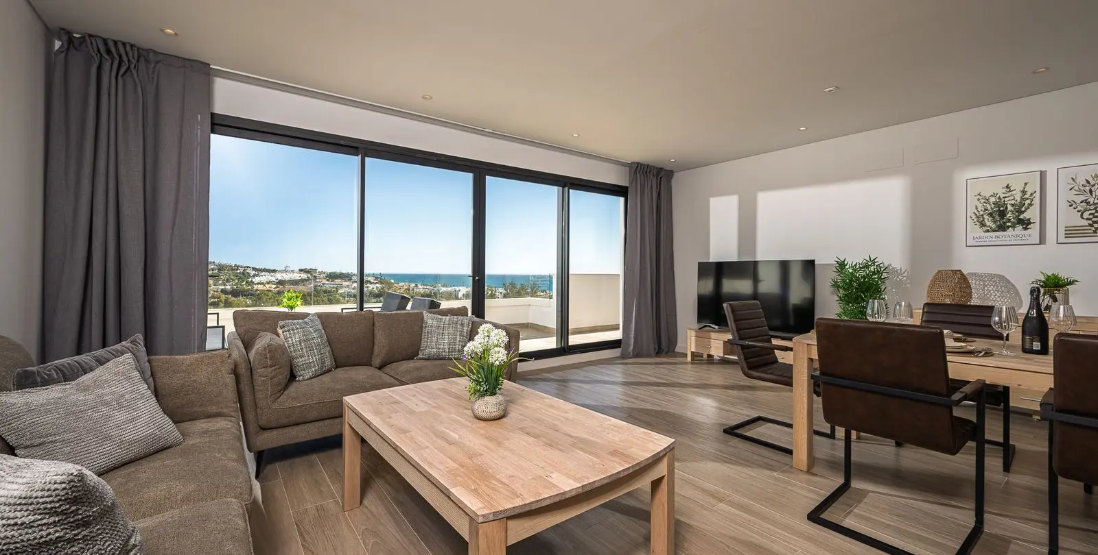 Venta de apartamento en planta media en La Cala de Mijas 9