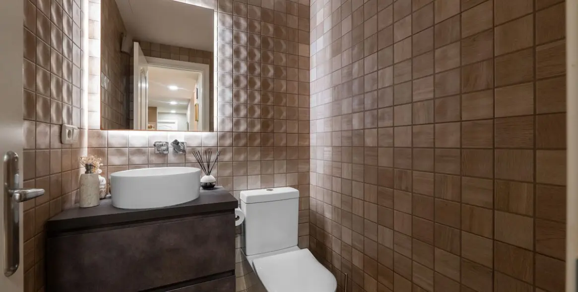 Venta de apartamento en planta baja en Benahavís 41