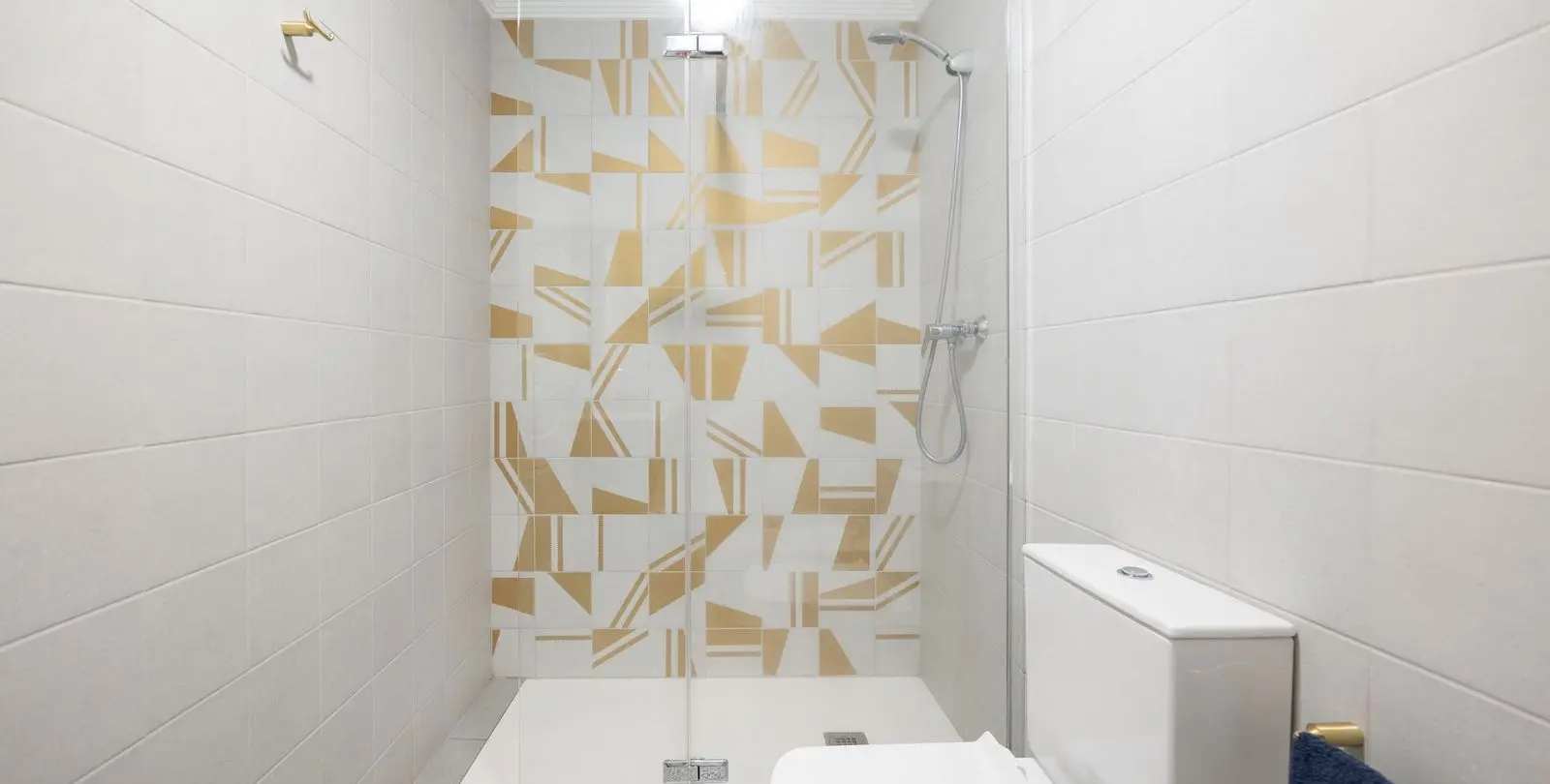 Venta de apartamento en planta baja en Benahavís 24