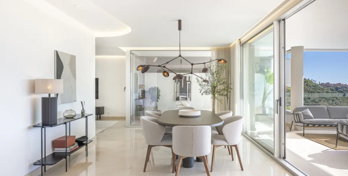 Sale of penthouse duplex in Benahavís (district Benahavís) 10