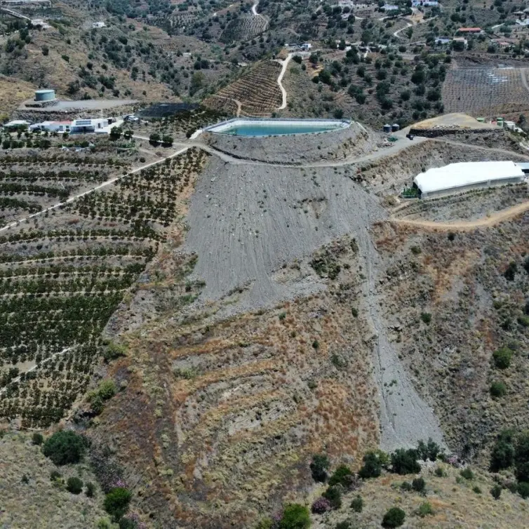 Sale of residential plot in Vélez-Málaga