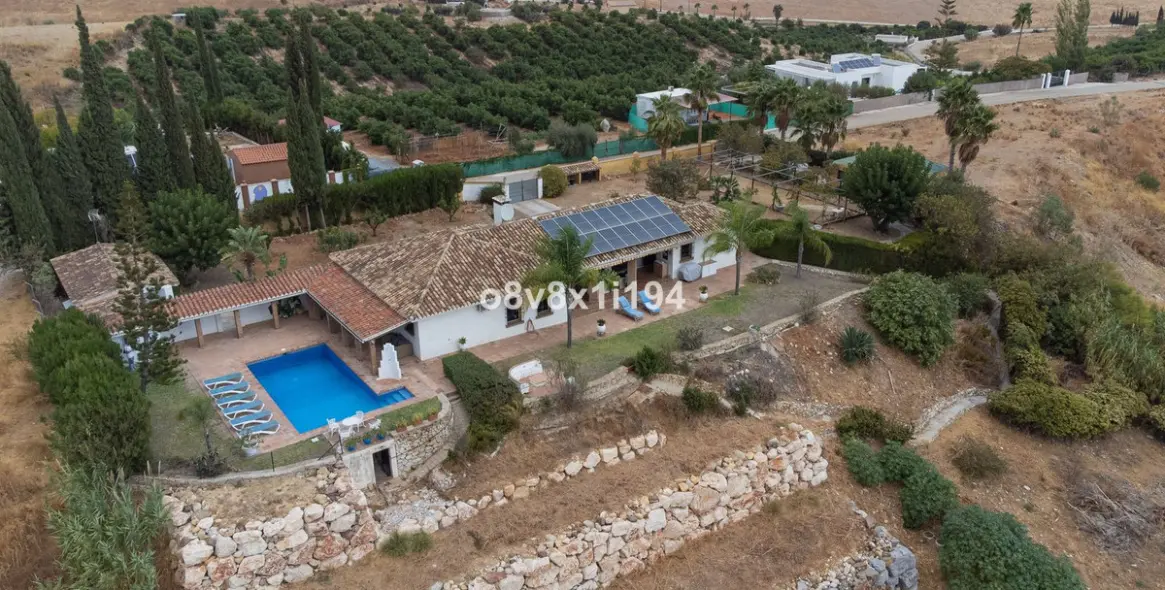 Sale of finca - cortijo in Alhaurín de la Torre 40