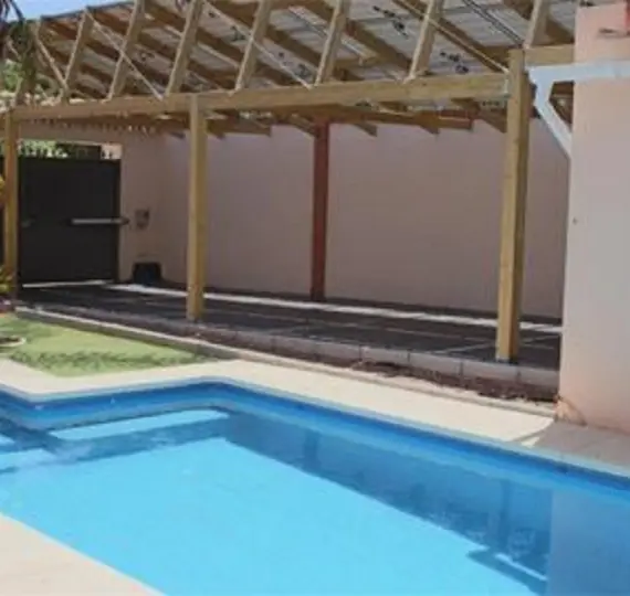 Продажа  отдельно стоящей виллы в Torremolinos