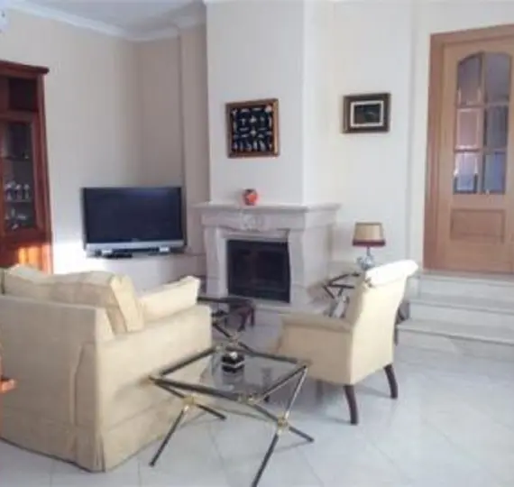 Продажа  отдельно стоящей виллы в Torremolinos