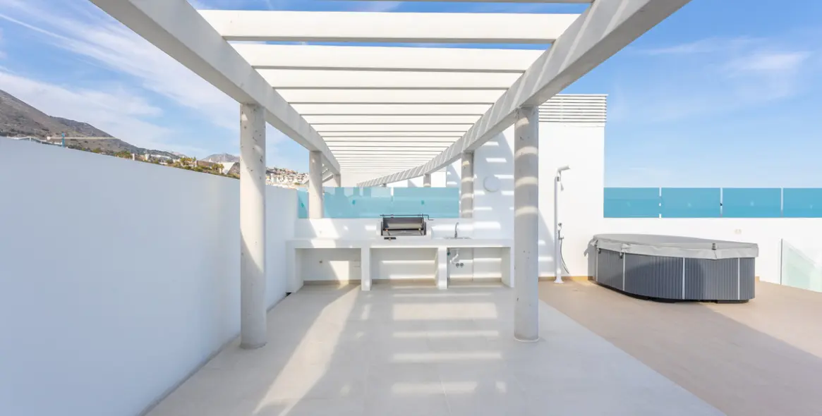 Venta de ático en Carvajal 22