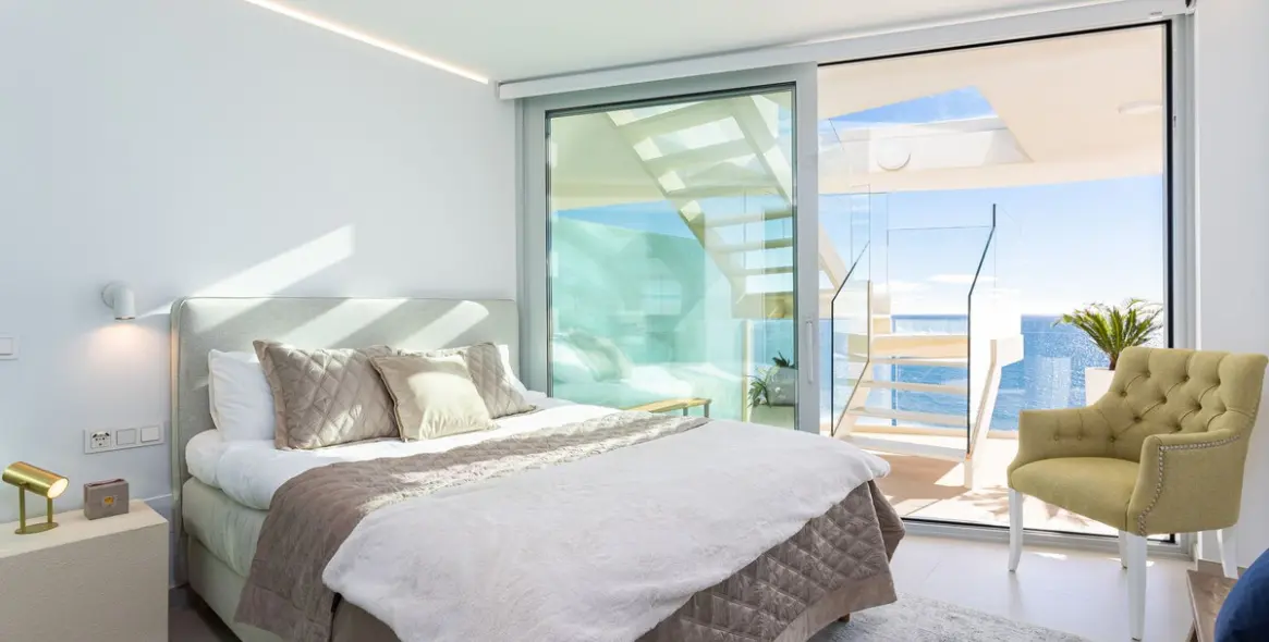 Venta de ático en Carvajal 27