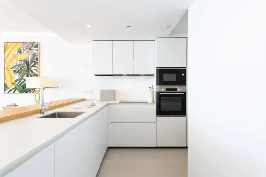 Image 10 thumb