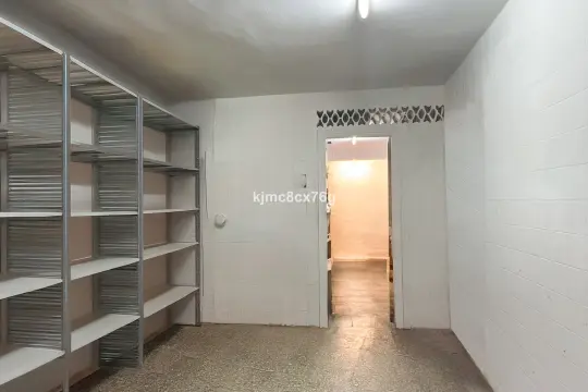 Image 6 thumb