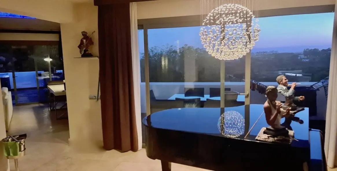 Продажа пентхауса в Los Flamingos 6