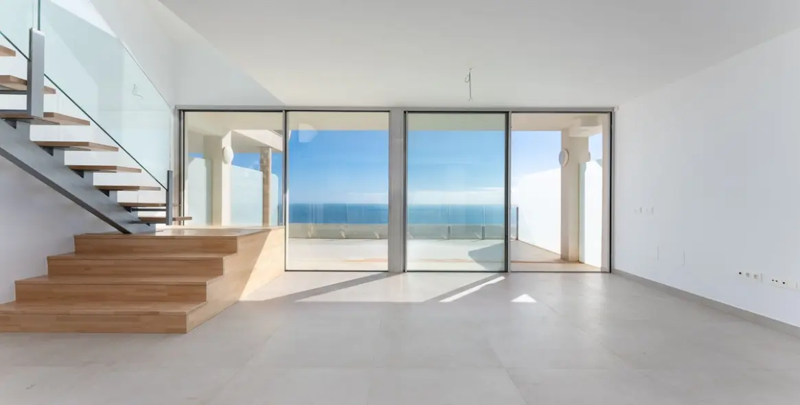 Sale of penthouse duplex in Benalmadena Pueblo 5