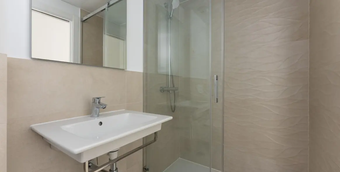 Sale of penthouse duplex in Benalmadena Pueblo 11