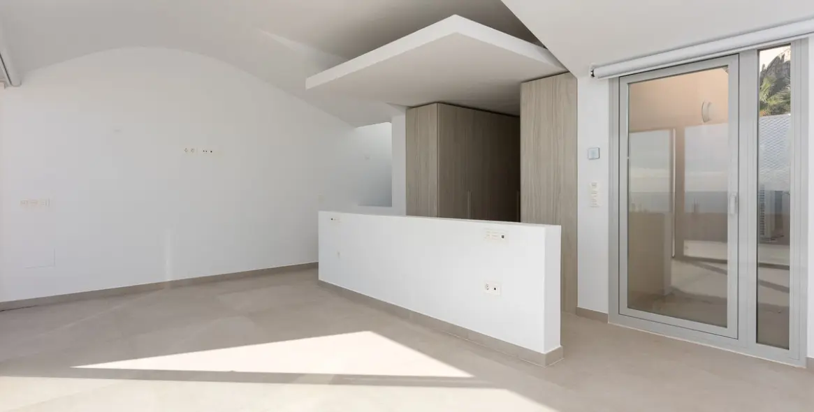 Sale of penthouse duplex in Benalmadena Pueblo 14