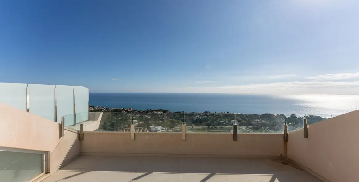 Venta de ático dúplex en Benalmadena Pueblo 21