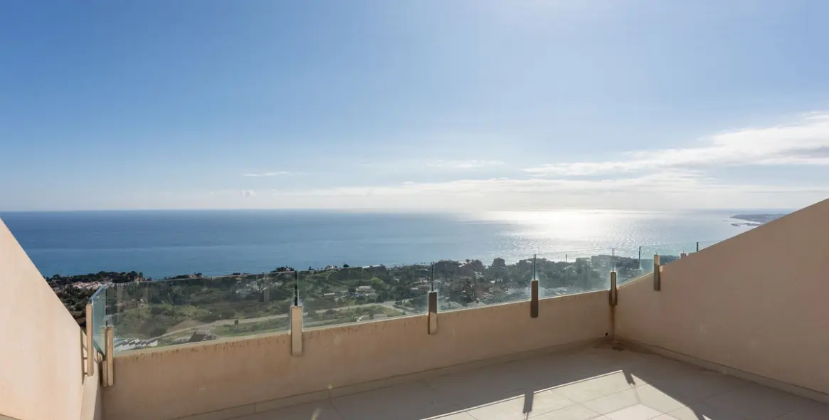 Venta de ático dúplex en Benalmadena Pueblo 22