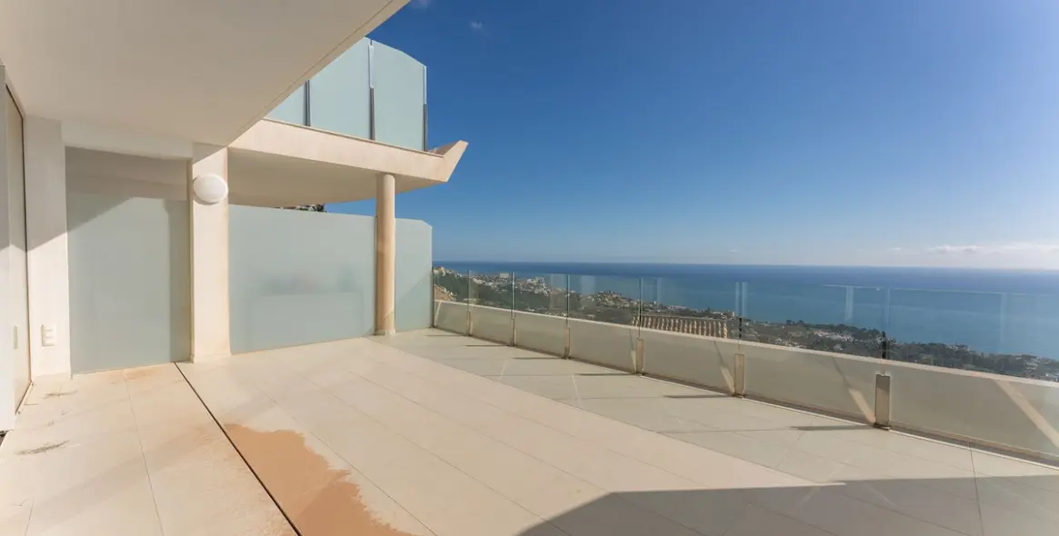 Venta de ático dúplex en Benalmadena Pueblo 25