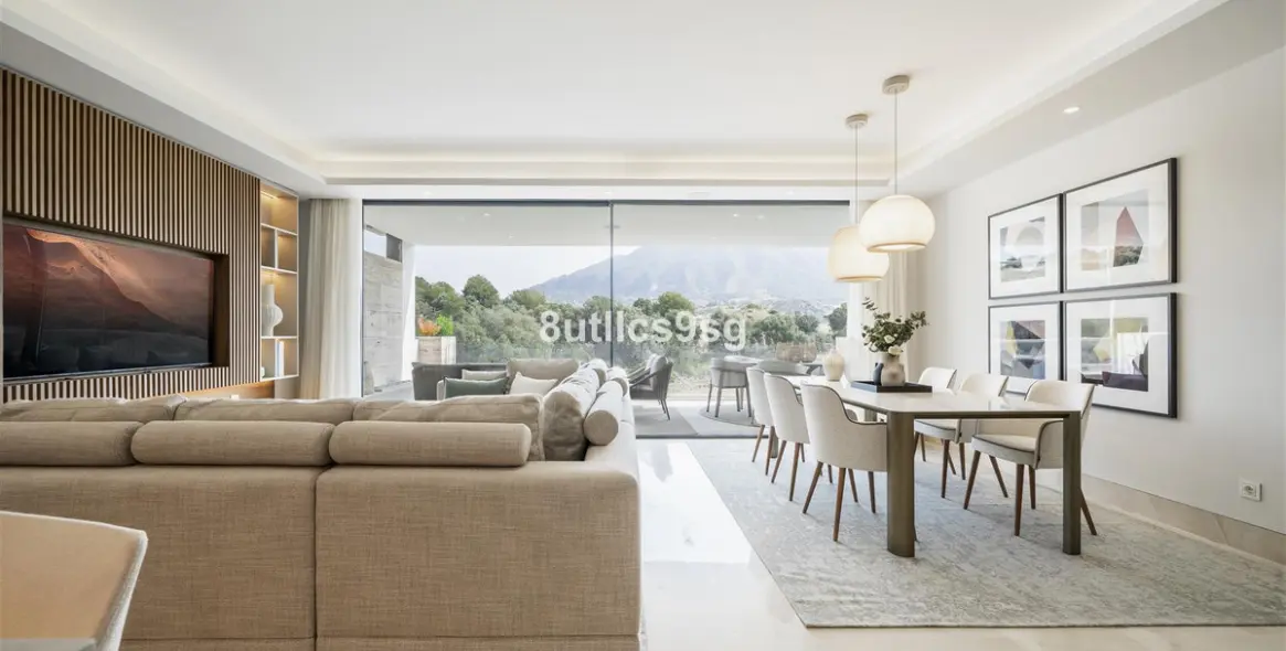 Sale of middle floor apartment in Aloha 4