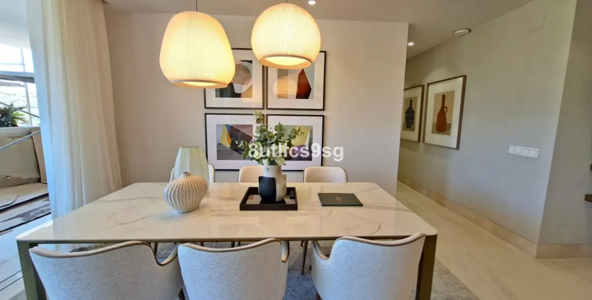 Sale of middle floor apartment in Aloha 18