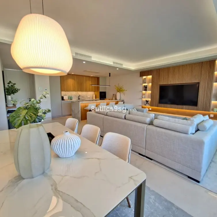 Sale of middle floor apartment in Aloha