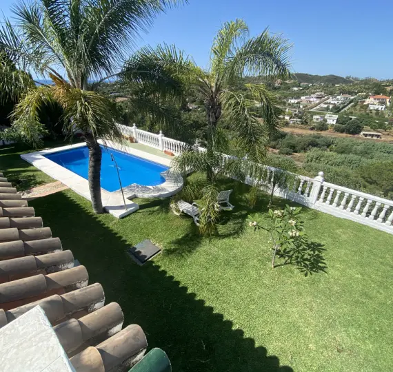 Продажа финки в Estepona